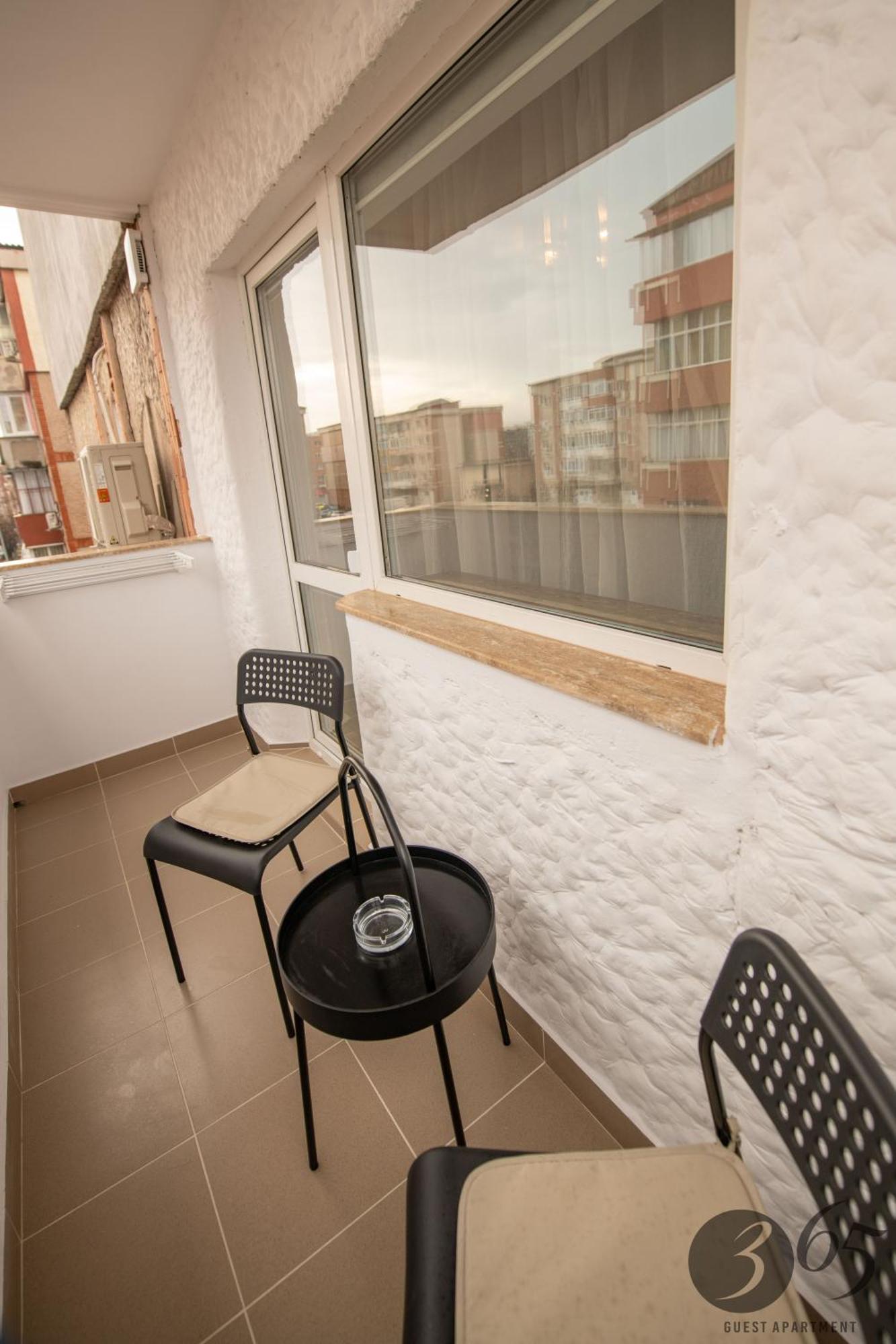 Apartamento 365 Guest Hunedoara